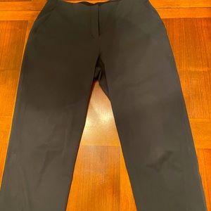 Lululemon ankle pants.